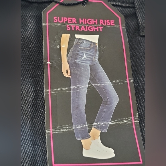 NWT Sz 17 Super High Rise Curvy Fit Black Denim Jeans - Picture 7 of 7